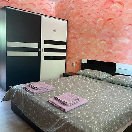 Апартамент Мидия Енос Русе Appartement Buitenkant foto