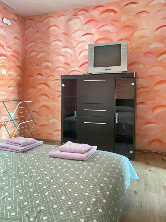 Апартамент Мидия Енос Русе Appartement Buitenkant foto